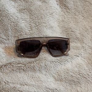 Stylish Oversized Sunglasses